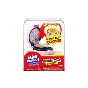 Mini Brands Magic Cook Kitchen Waffle Maker 77789G