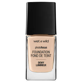 Wet N Wild Photo Focus Dewy Foundation 30ml